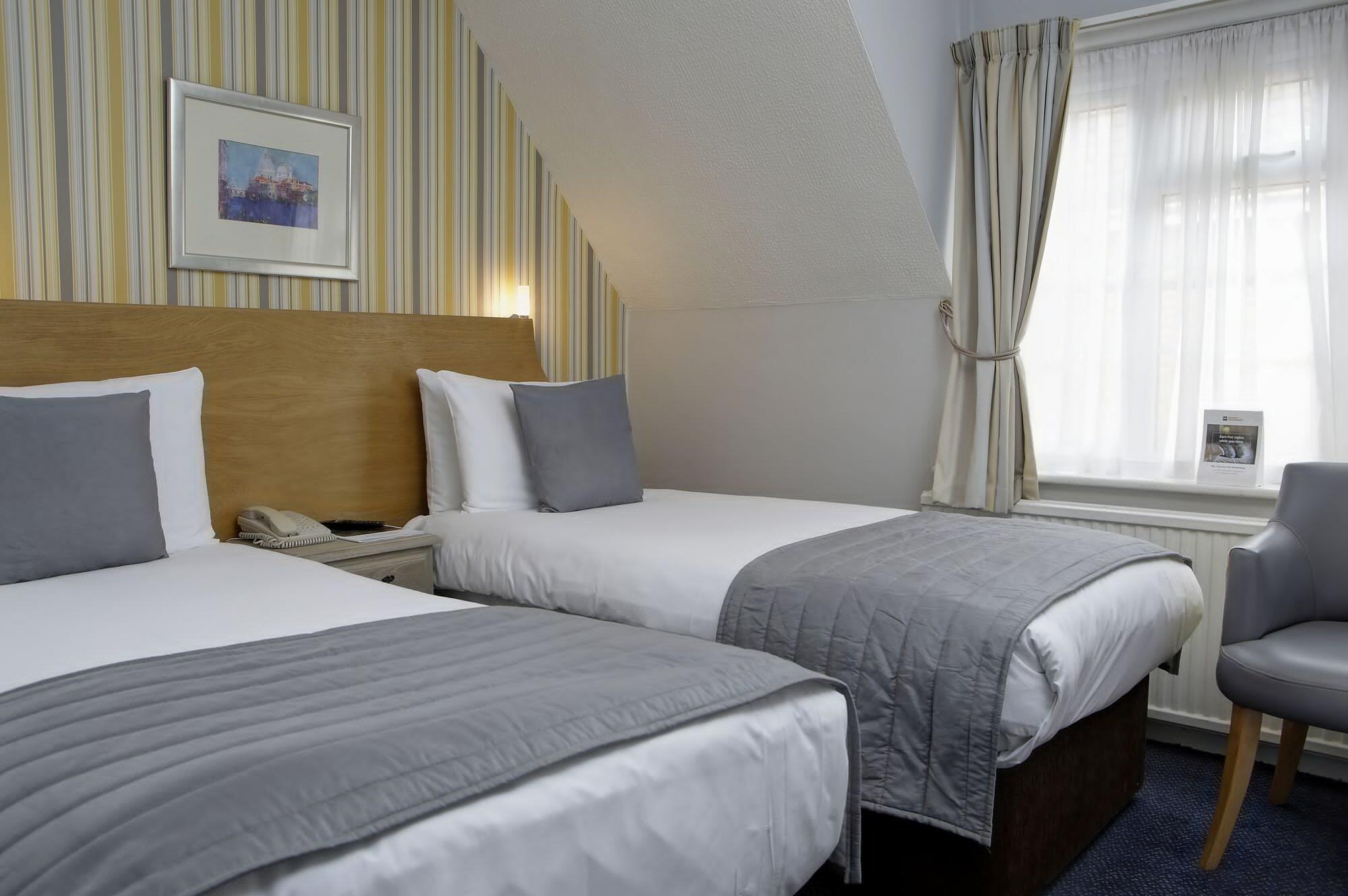 Best Western Reading Calcot Hotel Exterior foto