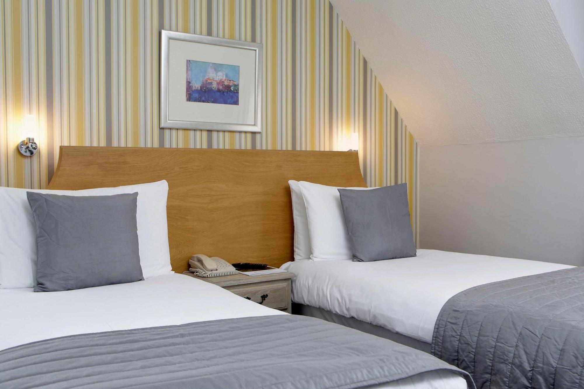 Best Western Reading Calcot Hotel Exterior foto
