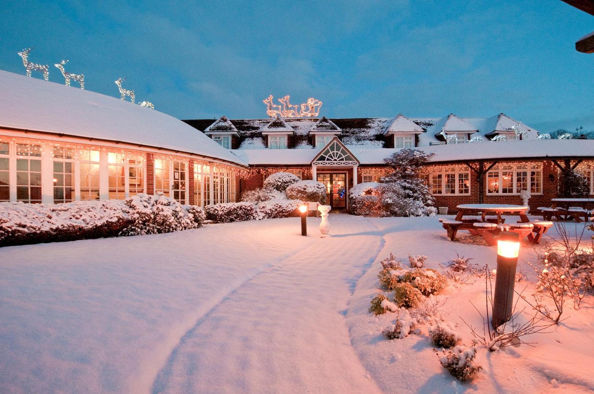 Best Western Reading Calcot Hotel Exterior foto