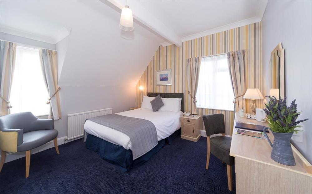 Best Western Reading Calcot Hotel Exterior foto